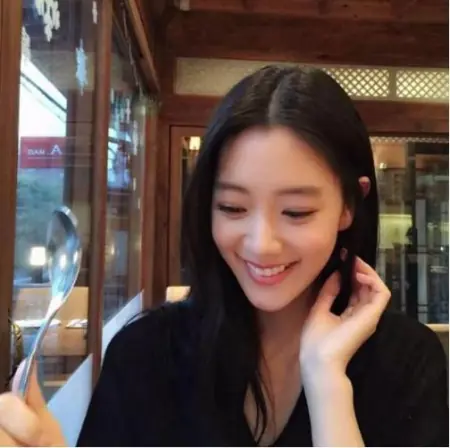 “亚洲第一美女”李成敏有多撩人？身材颜值双双在线，太有气质了